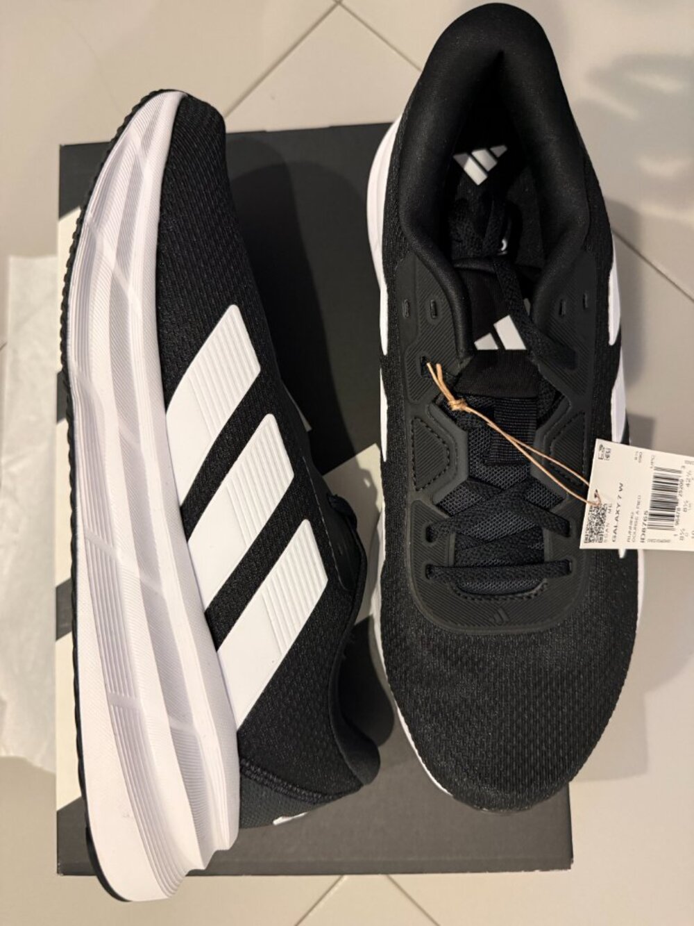 adidas women Galaxy 7 Running Shoes, black